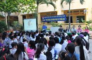 Hoạt động đọc sách dịp hè cho học sinh huyện Tân Hồng, Hồng Ngự